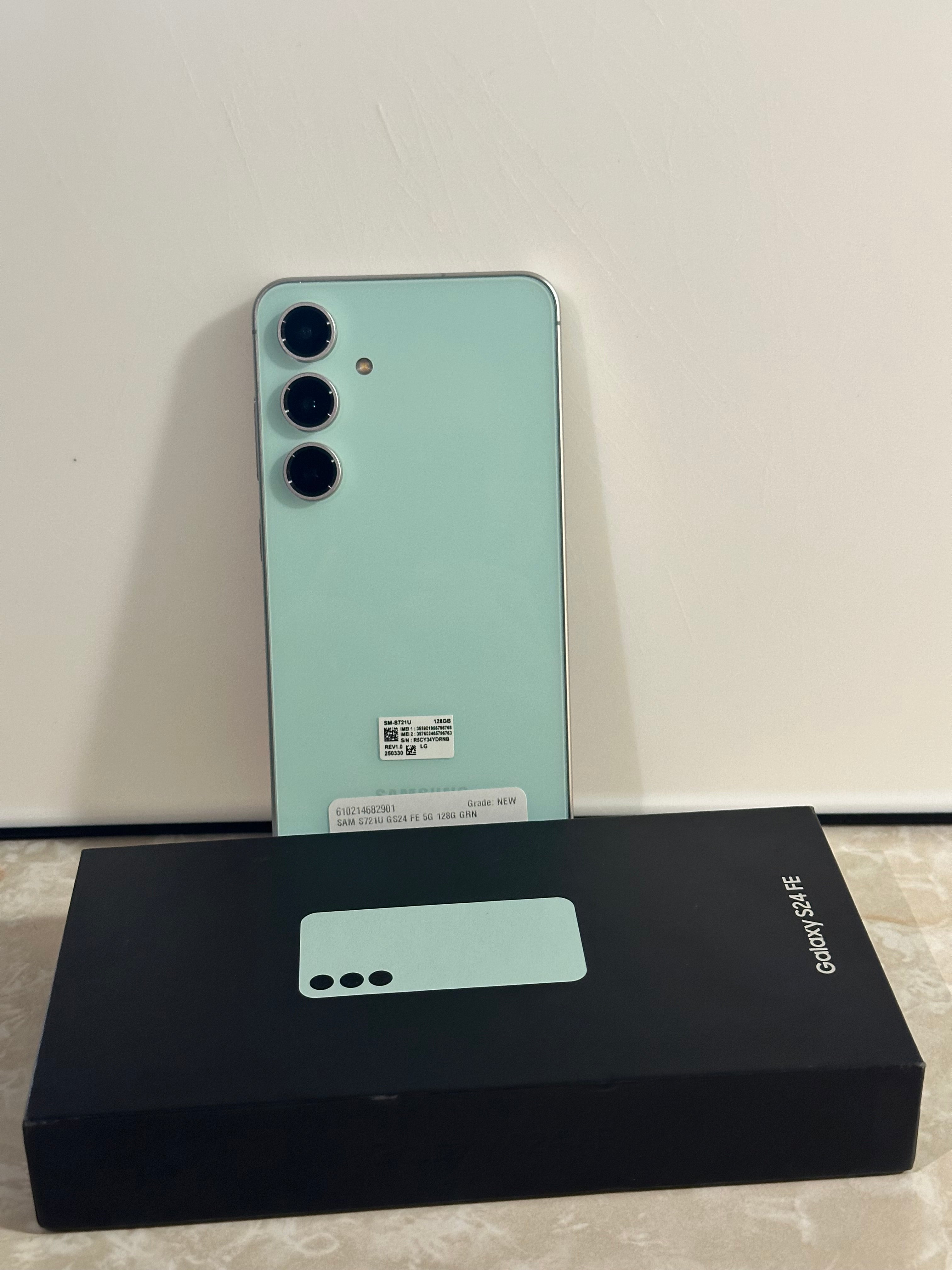 Samsung Galaxy S24 FE 5G 128GB Unlocked - Brand New Factory Sealed - ECOGT